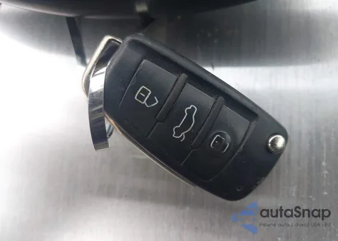 2012 Audi A3 2.0 Tdi Premium из США, поврежденный, VIN WAUBJAFM8CA021079